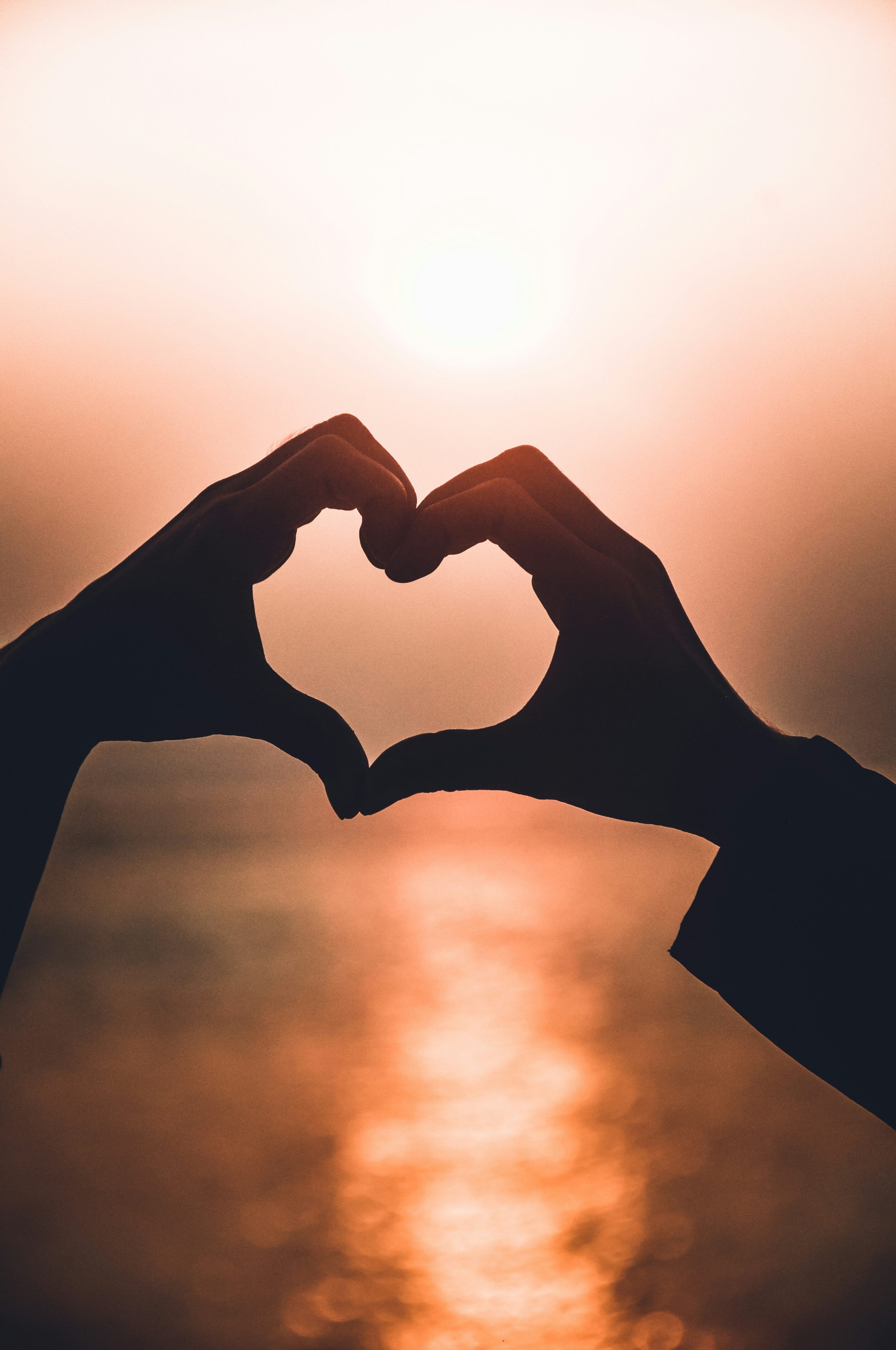 Voyance sentimentale : pourquoi est-elle autant consultée ?